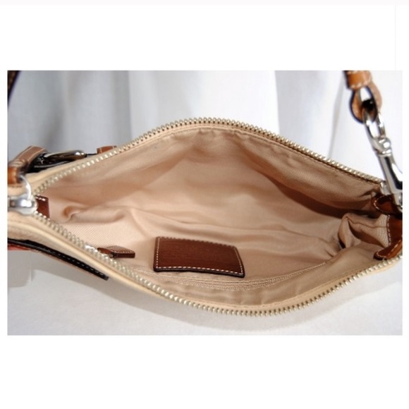Cream Coach Small Leather Hobo Shoulder Bag - Picture 6 of 7